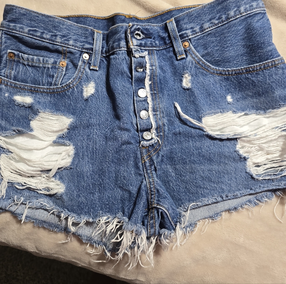 Levi's 501 Button Fly Exposed Shorts Size 31